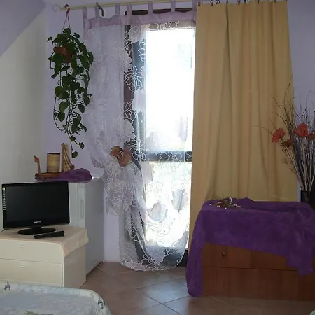 Guest house Bed And Breakfast Da Gigi E Antonella